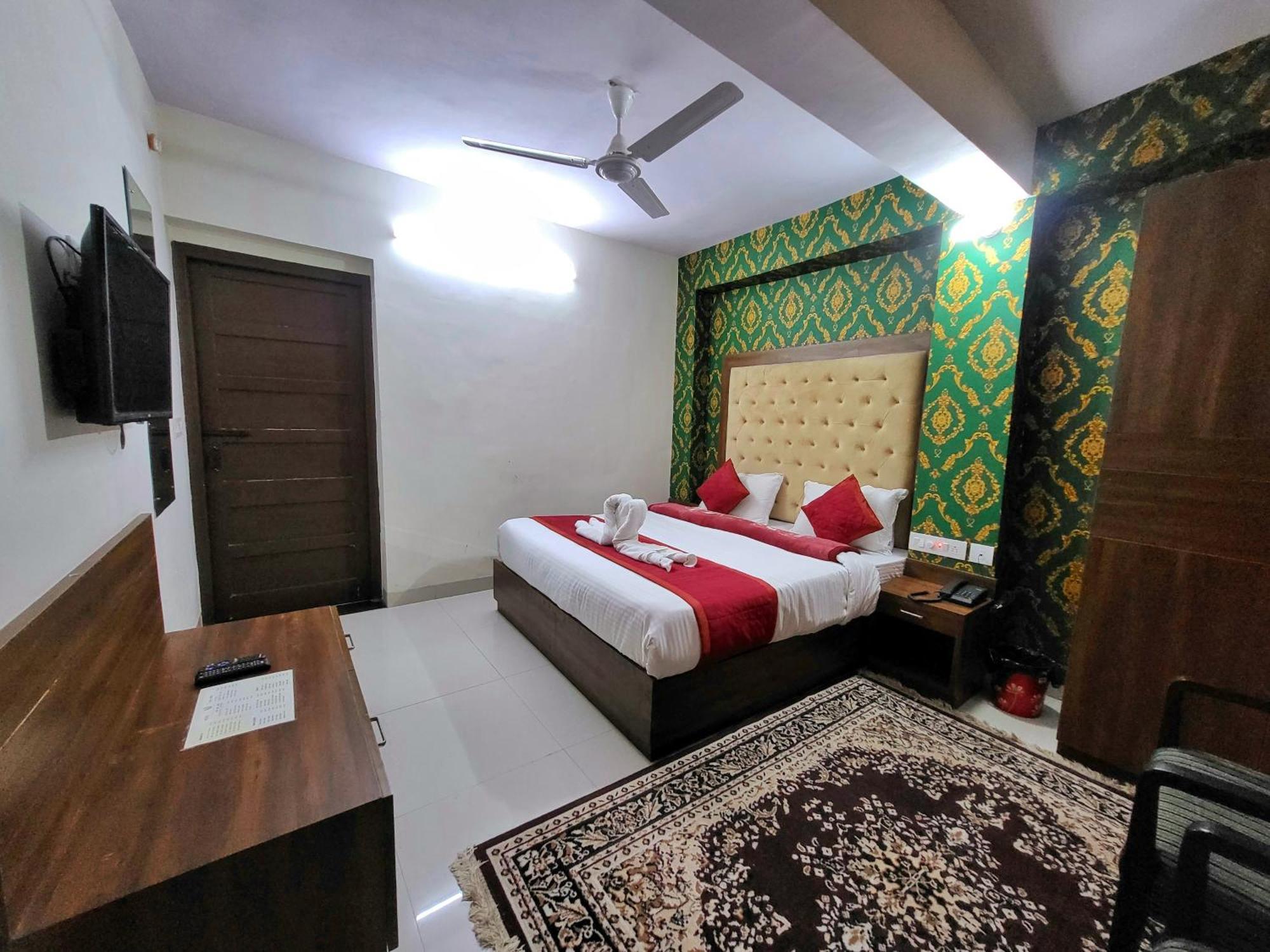 Bay Leaf By Live Inn Shimla Dış mekan fotoğraf