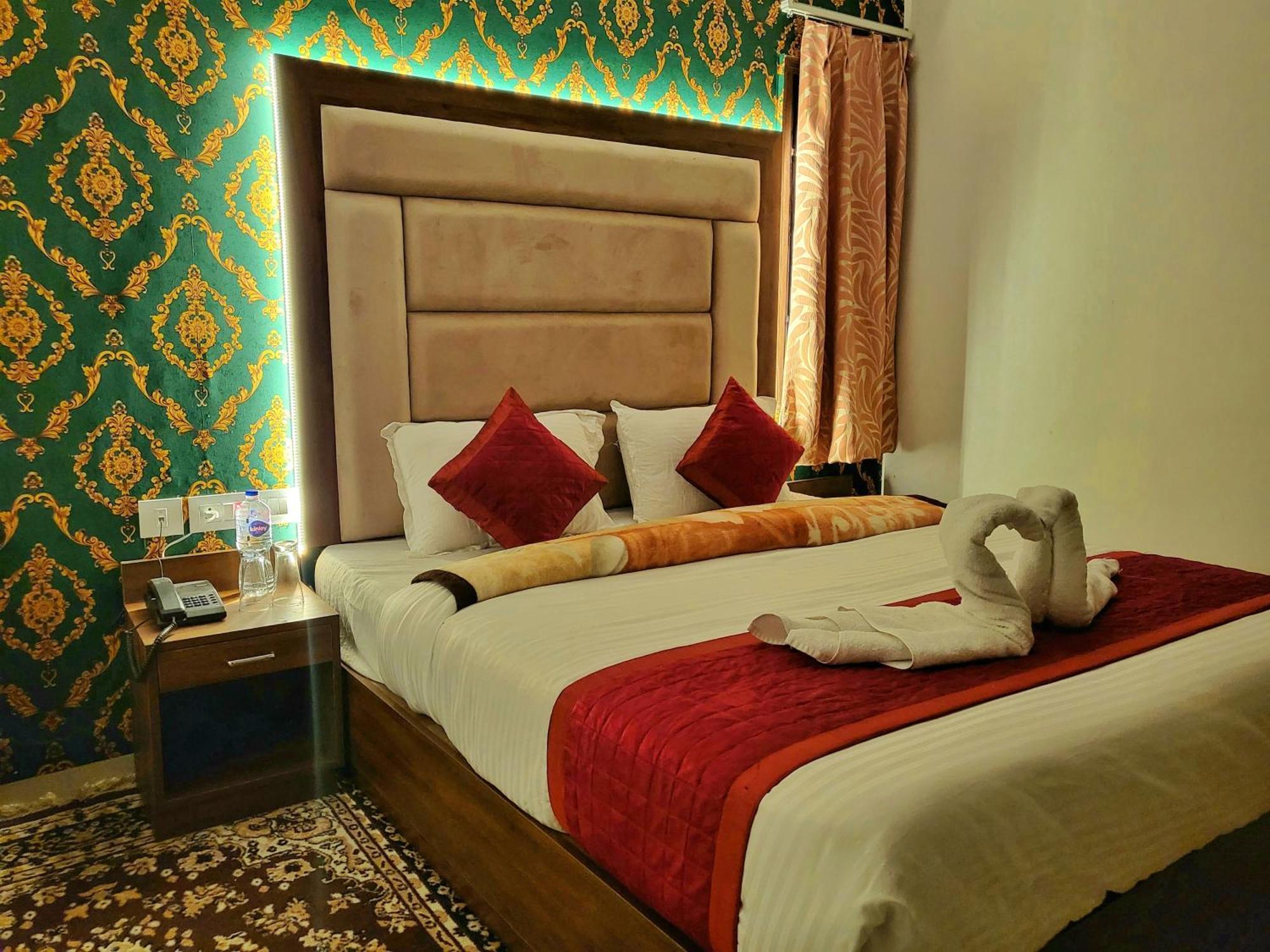 Bay Leaf By Live Inn Shimla Dış mekan fotoğraf