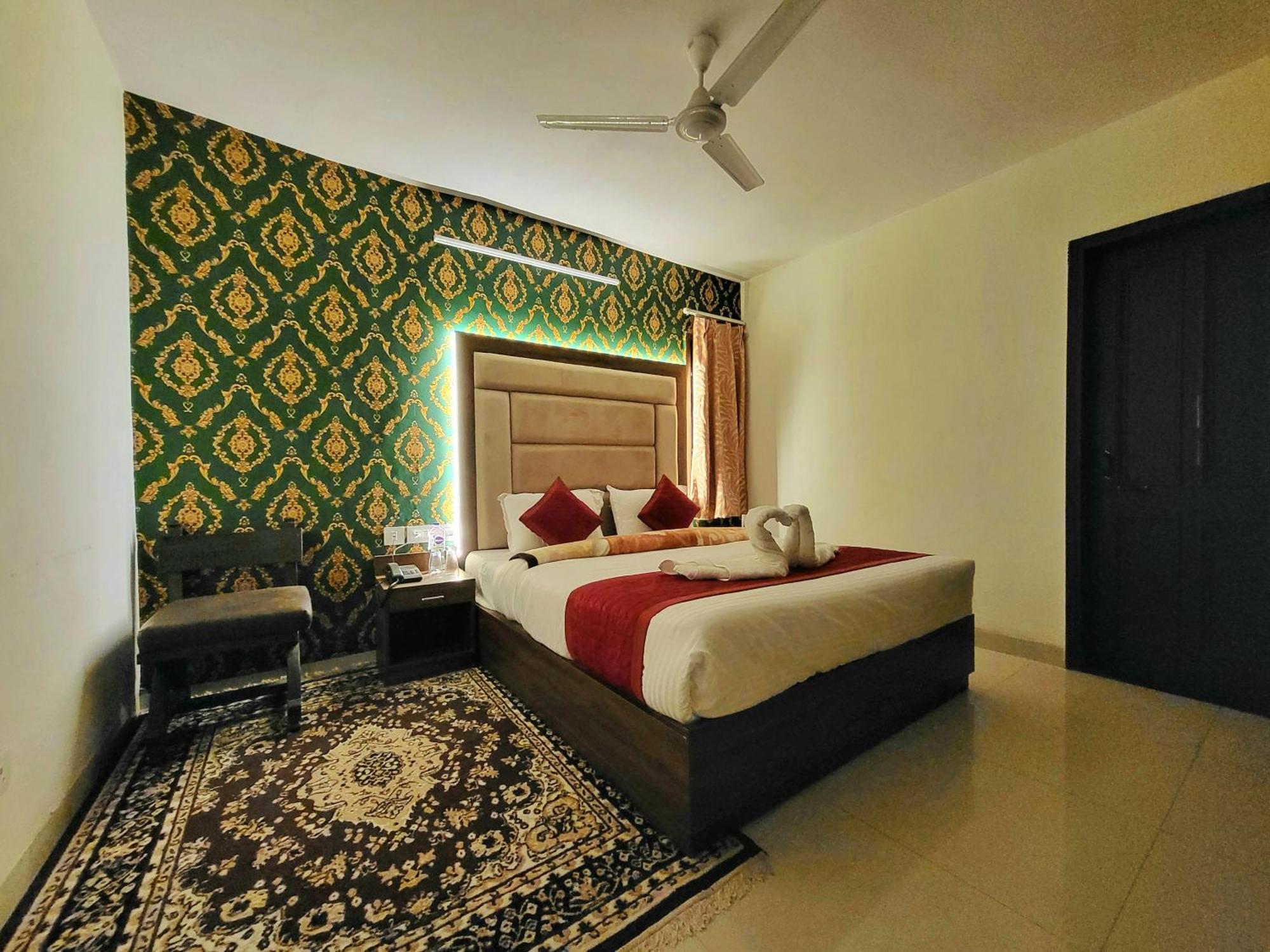 Bay Leaf By Live Inn Shimla Dış mekan fotoğraf